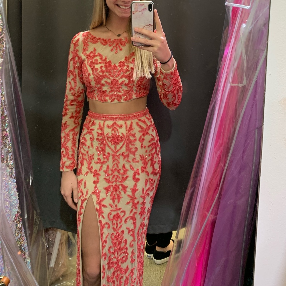 Sherri HILL Red and Beige Embroidered Two-Piece Dress